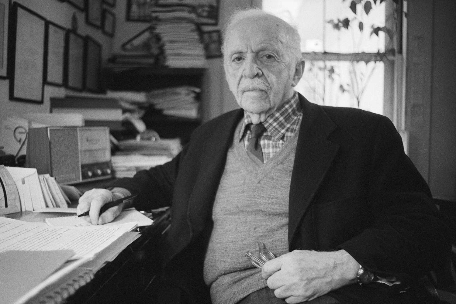 Mở Rộng Lĩnh Vực Marketing Với Chiến Dịch Ngọn Đuốc Tự Do: Những Kỹ Thuật Nghệ Thuật Thần Thánh