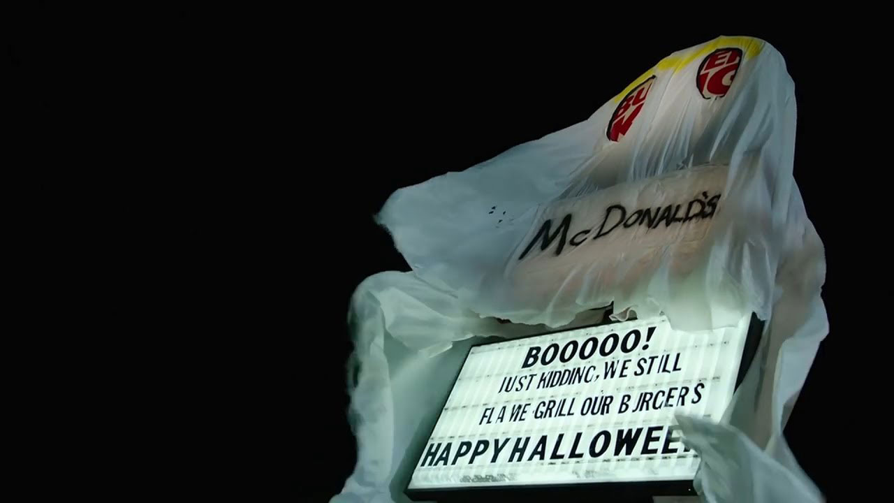 Hai chiến dịch đặc biệt vào đêm Halloween của Burger King đánh bại McDonald's vỡ òa