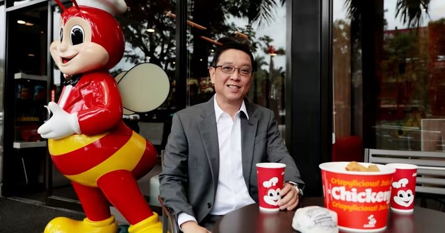 Jollibee là cái tên được kỳ vọng cao bởi sở hữu công thức tẩm ướp đậm đà, món ăn ngon