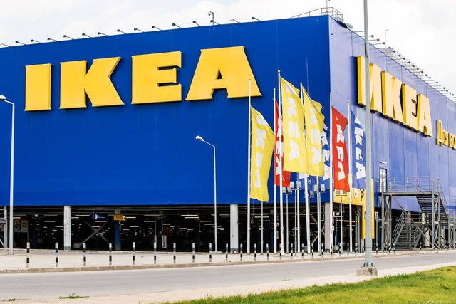 Phân tích chiến lược Marketing 7Ps của IKEA