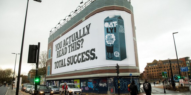 Back To Basics & Chiến lược quảng cáo phá vỡ chuẩn mực Marketing từ thương hiệu sữa Oatly- Ảnh 4.