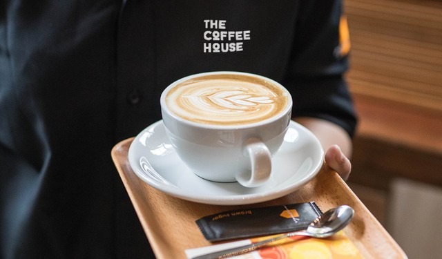 Chiến lược marketing của The Coffee House tập trung vào trải nghiệm khách hàng