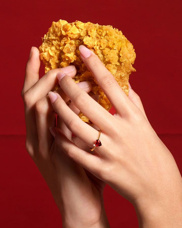 Chiến dịch Valentine “Nhẫn Gà Rán” của KFC