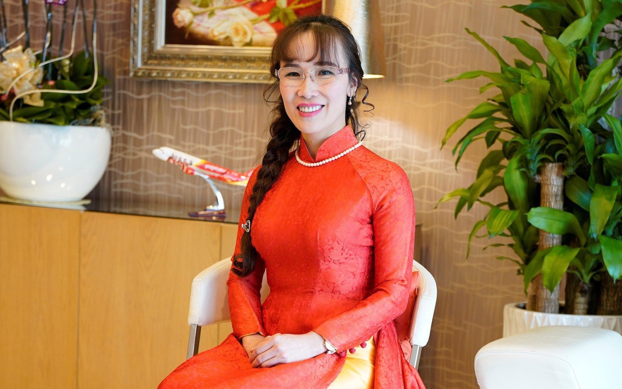 Hình ảnh bà Nguyễn Thị Phương Thảo - tổng giám đốc của VietJet Air