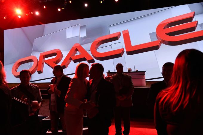 Chiến lược Marketing của Oracle Xúc tiến bán