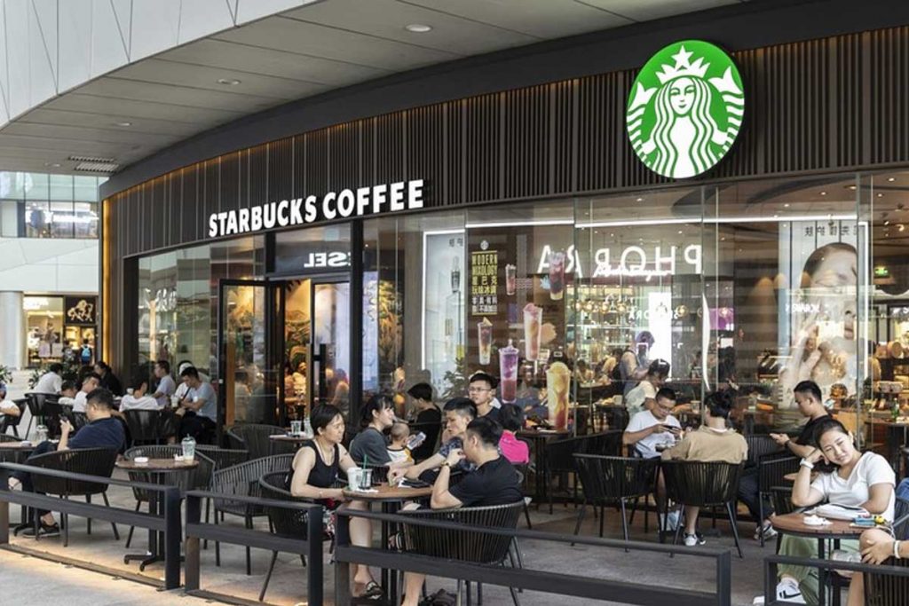 Câu chuyện thương hiệu của Starbucks đã dạy nước Mỹ cách uống cà phê như thế nào?- Ảnh 3.