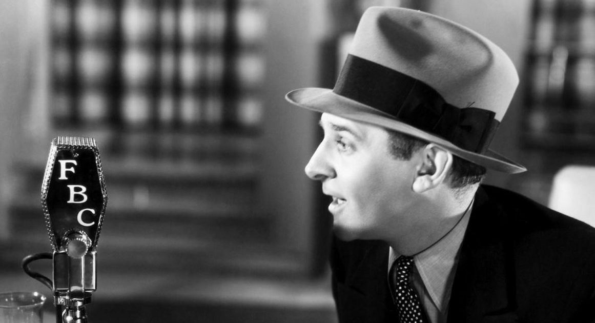 Before TMZ and Page Six, America Turned to tát Walter Winchell for Gossip