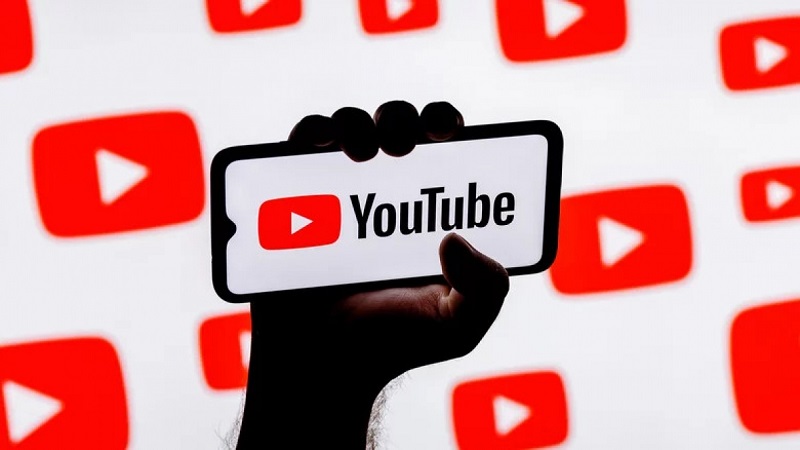 YouTube hiện cũng sẽ cho phép người sáng tạo tải xuống video của họ từ phiên bản YouTube Studio dành cho thiết bị di động.
