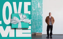 Chiến dịch Valentine 2022 của Tiffany & Co. khẳng định xanh mới là màu của tình yêu