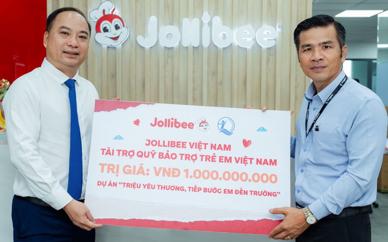 Jollibee Việt Nam "đốn tim" cộng đồng bằng chiến dịch "Triệu yêu thương, tiếp bước em đến trường"